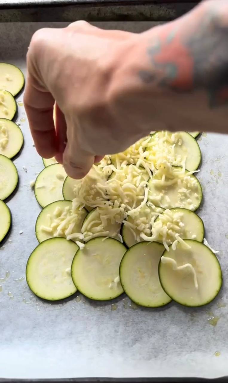 Смачний сендвіч з кабачків, який стане вашим улюбленим: готується дуже легко